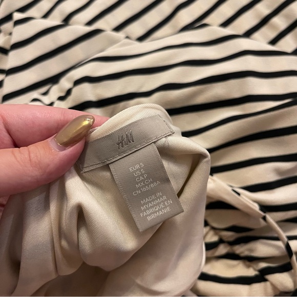 H&M Midi Stripe Dress - Picture 2 of 2